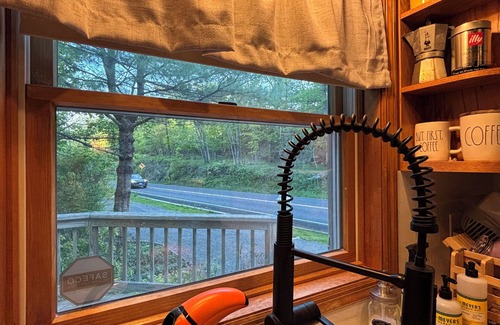 Mount Marion Casa | 2+ Acres Creekside Cottage Hudson Valley Retreat Woodstock–Kingston, NY Sleeps 7