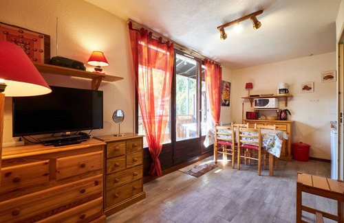Mont-de-Lans Apartamento | Apartamento '2 Alpes - Apartamento 2-4 Pers' con vistas a la montaña, balcón y Wi-Fi