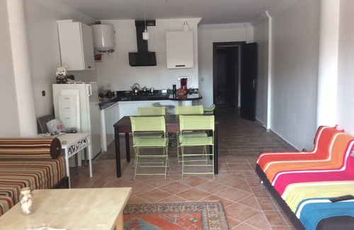 Swiss City Apartamento | 2 apartamentos en una residencia segura y bien ubicada, a 200 metros de la playa