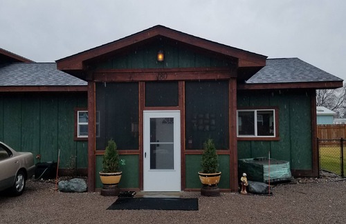 Evergreen Casa | 2 Bd House, Central a Glacier Park, Flathead Lake, Whitefish Mountain & Lake.