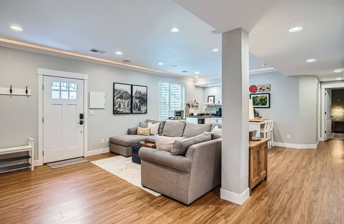 Stapleton Apartamento | 2 Bd Apt/Privt Entry/Denver's Central Park Neighborhood/5 min. to Anschutz
