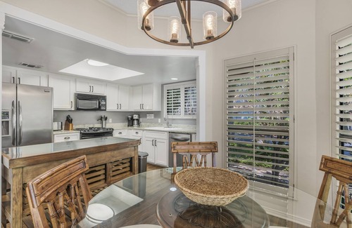 Miramar Beach Cabaña | 2 Bd Cottage, Lake Views at Sandestin, Golf Cart