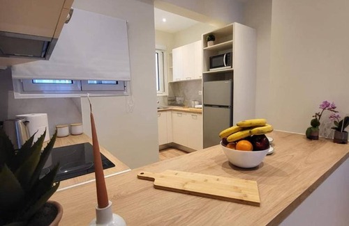 Kinosargous Apartamento | 2 bd renovated flat at acropolis