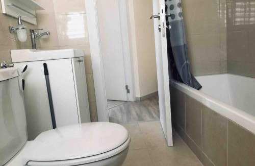 Netanya Apartamento | 2 BDR Nitza appartment with balkony