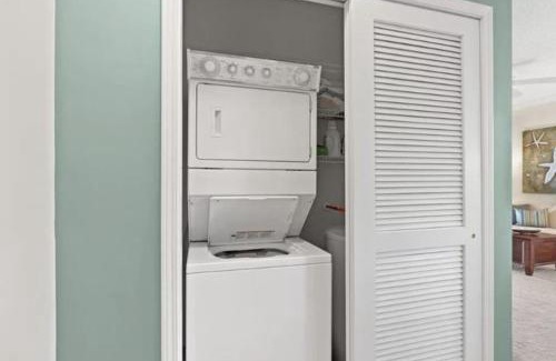 Carolina Forest Apartamento | 2-Bdrm condo with designated remote work area/pool