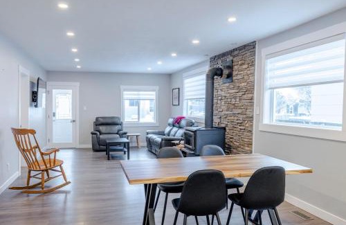 East Kootenay Apartamento | 2 BDRM Homes on 2nd Avenue