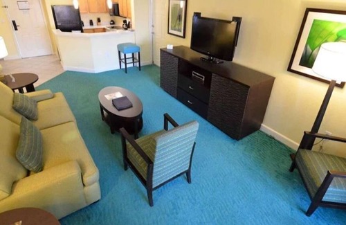Paradise Island Villa | 2 BDRM LockOff Atlantis Harborside Resort Sleep 8 includes 8 Atlantis Wrist Band