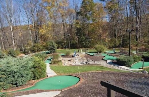 East Stroudsburg Apartamento | 2 bdrm villa Poconos Mtns.
