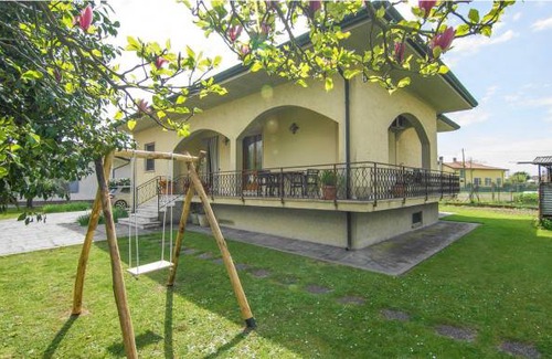 Capanne-Prato-Cinquale Casa | 2 bedroom accommodation in Montignoso
