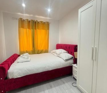Lacey Green Casa | 2 Bed-1 Bath-Sleeps 4-Parking-Pets