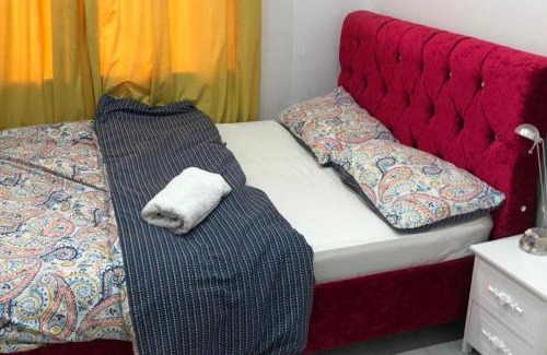 Lacey Green Casa | 2 Bed-1 Bath-Sleeps 4-Parking-Pets