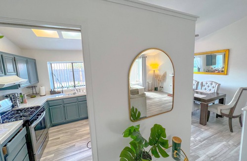 Palmdale Casa | 2 bed 2 bath home