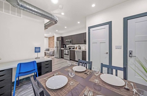 Downtown Buffalo Apartamento | 2 Bed 2 Bath + In-Unit Washer/Dryer+Dishwasher 2C