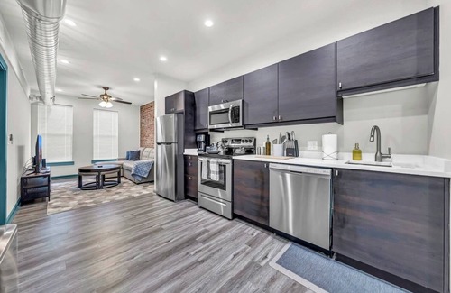 Downtown Buffalo Apartamento | 2 Bed 2 Bath + In-Unit Washer/Dryer+Dishwasher 2C