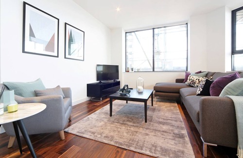Harrow Apartamento | 2 bed, 2 bath next to station and Northwick Park Hospital