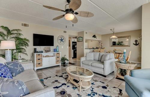 Ocean Cay Casa | 2 Bed/2 Bath Oceanfront condo sleeps 6. Oceanfront deck and pool.