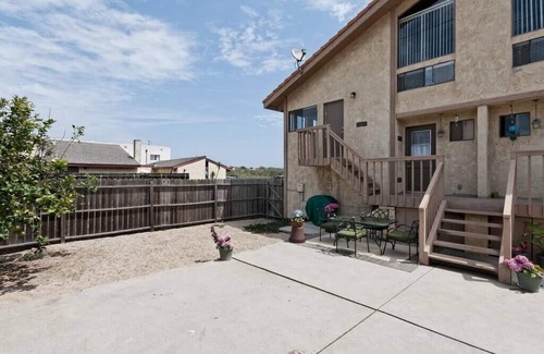 Oxnard Dunes Casa | The Palms at Mandalay Shores ~ 5 MIN WALK to Beach ~