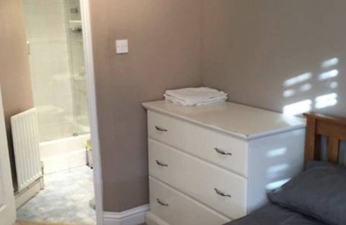 Abbey Apartamento | 2 bed 2 bath Wimbledon apartment