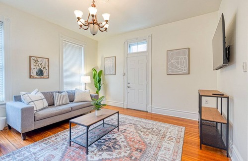 Benton Park Casa | 2 Bed and 1 Bath Family Friendly Home