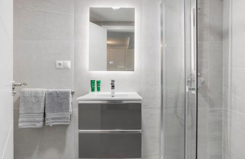 Benahavis Apartamento | 2 Bed Apartment in Benahavis Village