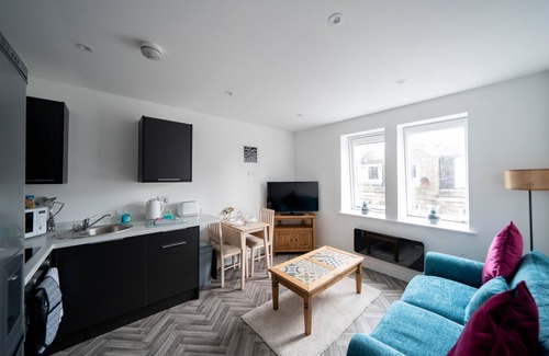 Central Aberdeen Apartamento | 2 bed apartment minutes from beach
