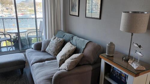 Borth-y-Gest Casa | 2 Bed Apartment on the harbour