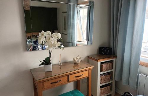 Borth-y-Gest Casa | 2 Bed Apartment on the harbour