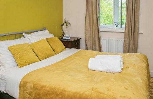 Hatfield Apartamento | 2 Bed Apartment - Sleeps 5 - Pets - Parking - Wifi