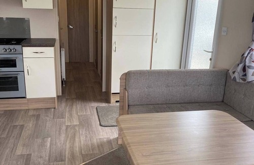 Rhyl Cabina | 2 bed Caravan in Rhyl , dog Friendly, With Wifi