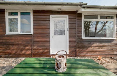 Contin Chalet De Esquí | 2 Bed Chalet - Sleeps 3 - Parking - Wifi