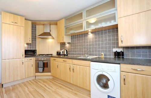 Central Aberdeen Apartamento | 2-Bed Condo Best of Beach & City, FREE Parking!