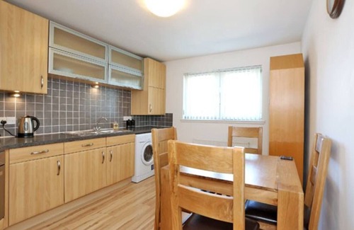 Central Aberdeen Apartamento | 2-Bed Condo Best of Beach & City, FREE Parking!