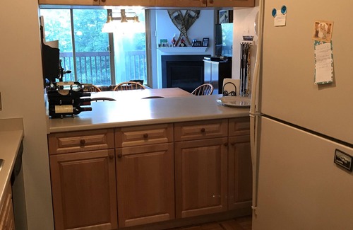 Waterville Valley Condominio | 2 bed condo in Waterville Valley, NH! White Mountains Summer Season RENTAL ONLY