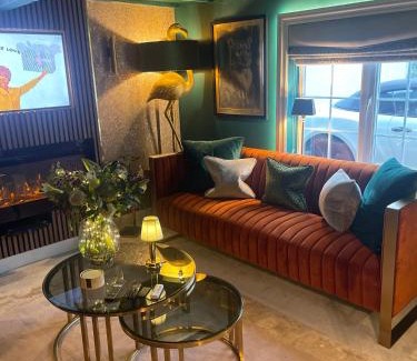 Bawtry Apartamento | 2 Bed Cosy Cottage - Central Bawtry - High End Furnishings