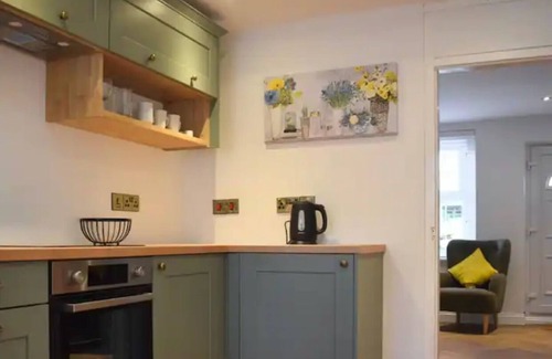 Mersham Cabaña | 2 bed Cosy cottage in the village of mersham Ashford nextdoor to pub and shop.