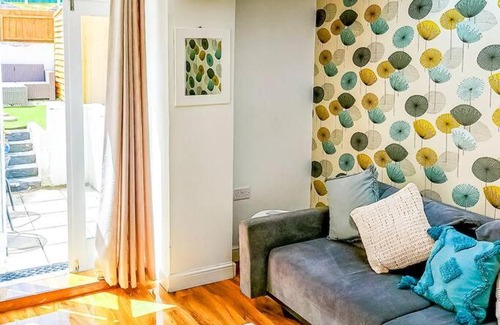Barnstaple Casa | 2 Bed Cottage Barnstaple North Devon Dog-Friendly!