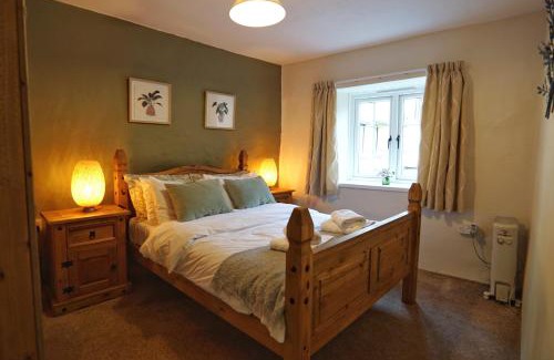 Holsworthy Casa | 2 Bed Cottage - Kids Theme Pool Pets Hot Tub
