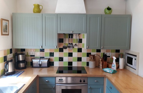 Saint-Ouen-La-Rouerie Cabaña | 2 Bed Cottage. Sleeps 5. 30 minutes from Mont St Michel