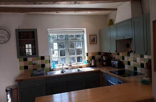 Saint-Ouen-La-Rouerie Cabaña | 2 Bed Cottage. Sleeps 5. 30 minutes from Mont St Michel