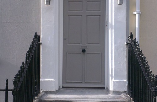 Plymouth Apartamento | 2 Bed- Crow's Nest by Pureserviced