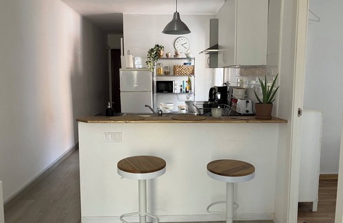 Badalona Apartamento | 2 bedroom apartment close to Badalona Beach and the center of Barcelona