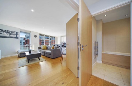Spitalfields Apartamento | 2 Bed Executive Penthouse near Liverpool Street FREE WIFI by City Stay Aparts London