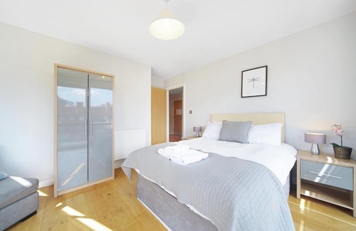 Spitalfields Apartamento | 2 Bed Executive Penthouse near Liverpool Street FREE WIFI by City Stay Aparts London