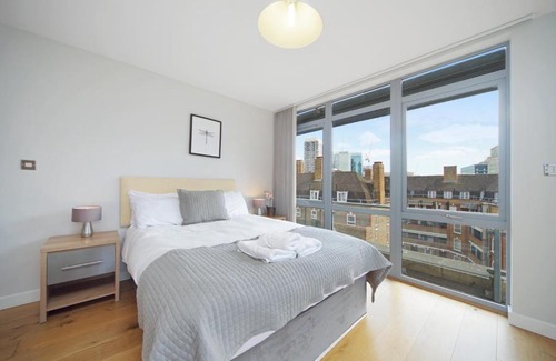 Spitalfields Apartamento | 2 Bed Executive Penthouse near Liverpool Street FREE WIFI by City Stay Aparts London
