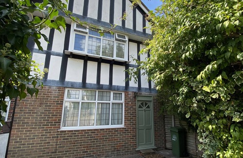 Purley Casa | 2 bed flat