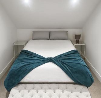 Camberwell Apartamento | 2 bed flat, sleeps 8, driveway, 5 Mins to Brixton