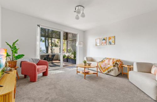 McMahons Point Apartamento | 2-Bed Harbourside Home with Views in Fab Location