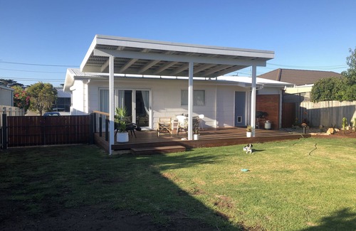 San Remo Casa | 2 Bed Home Walking Distance From Shops And Beach