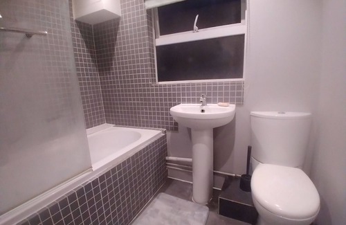 Stowmarket Casa | 2 Bed House- 5 min walk to Stowmarket train station.