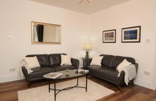 Amble Casa | 2 Bed in Amble 91206